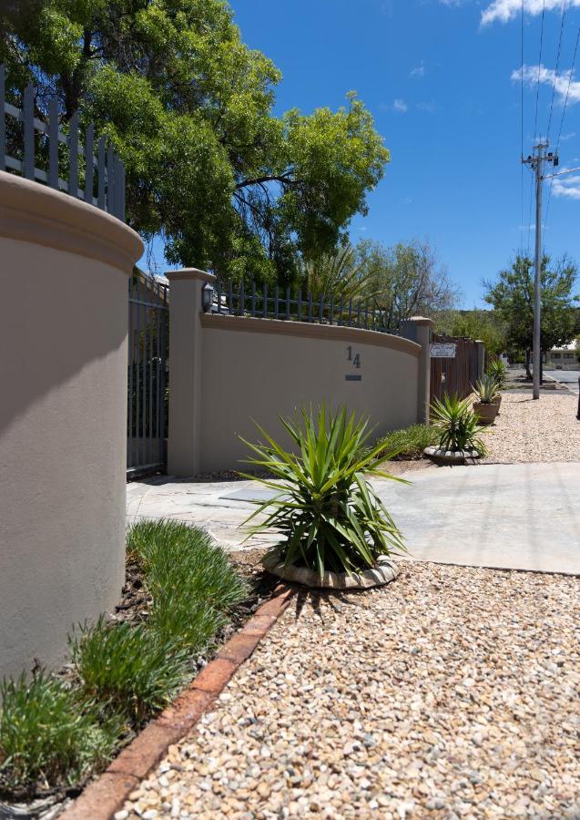 Ons Huisie - No Loadshedding Beaufort West Exteriör bild